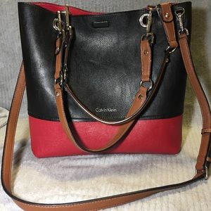 🌟Final Price Drop- REVERSIBLE Calvin Klein Purse